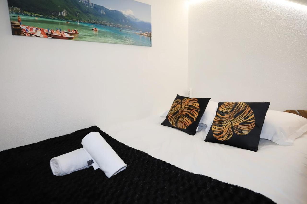 Lodge & Castle - Vue Chateau - Climatisation - Majord'Home Άννεσι Εξωτερικό φωτογραφία